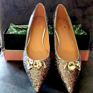 Kate Spade sparkly flat. Silver with clear rhinestone “bow”. Size 8B.